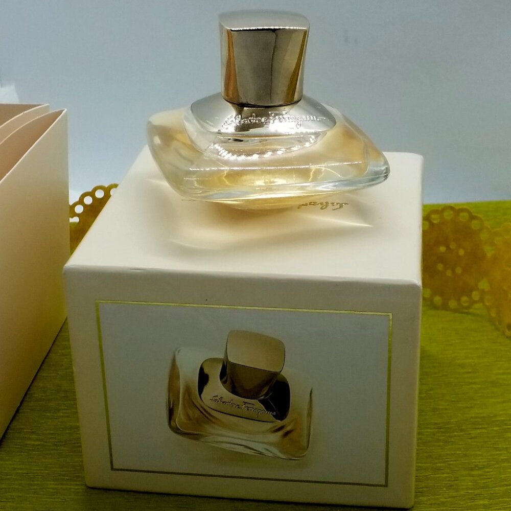 Salvatore Ferragamo SIGNORINA ELEGANZA Perfume 20ml In Original Box